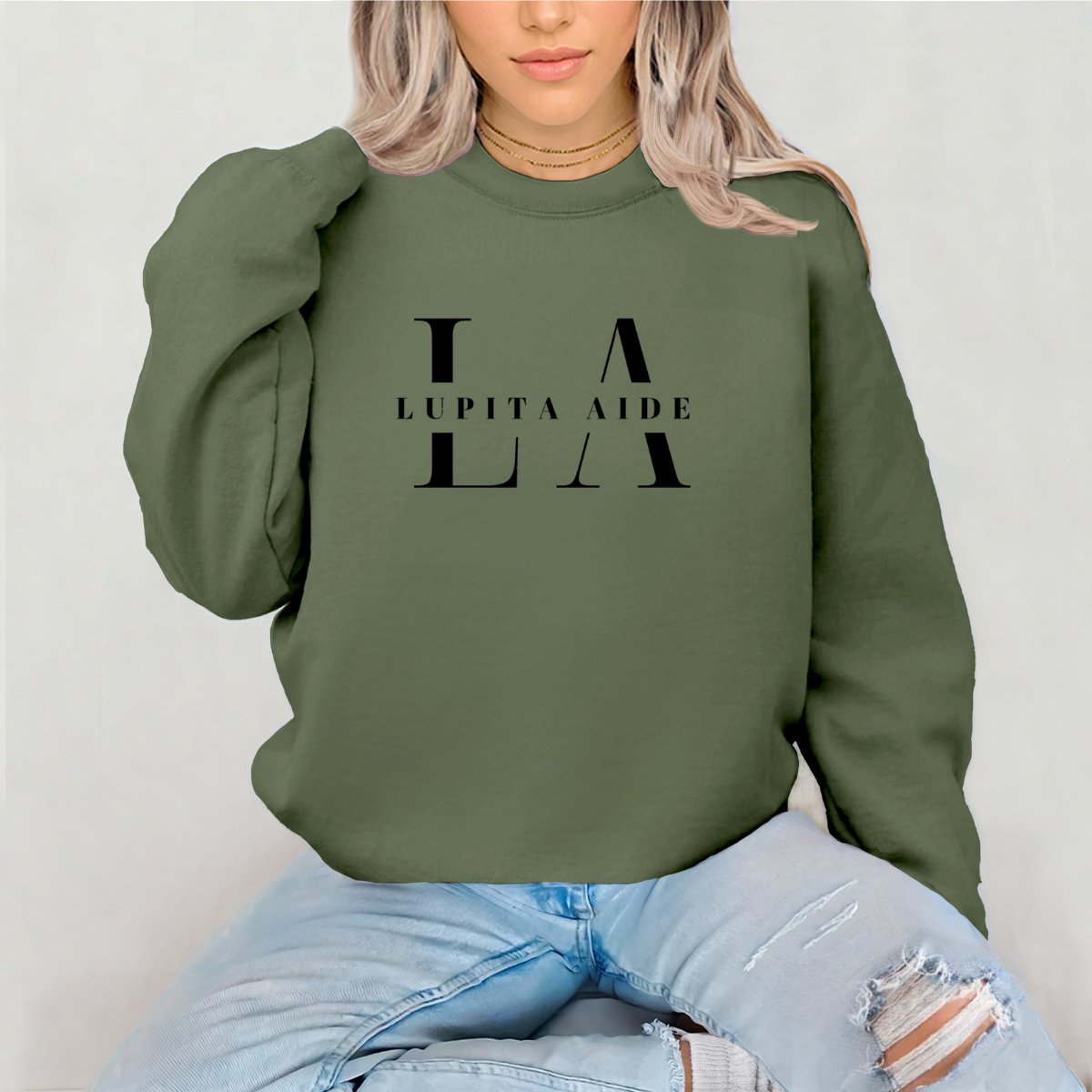 Lupita Aide Crew Neck